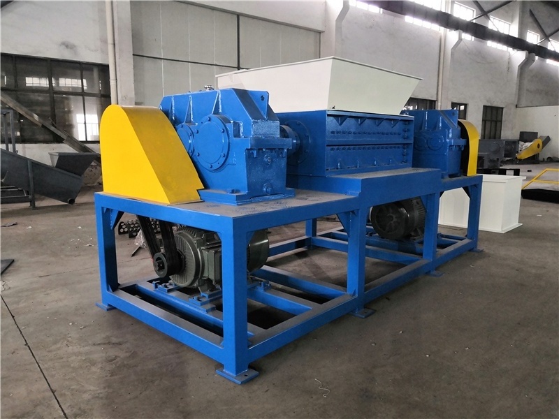 Wood pallet shredder/plastic board double axis shredder machine