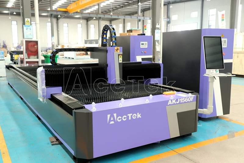 Heavy duty 1530 1530 2040 metal cutter fiber laser cutting machine Raycus 1kw 2kw 3kw steel laser cutting machine