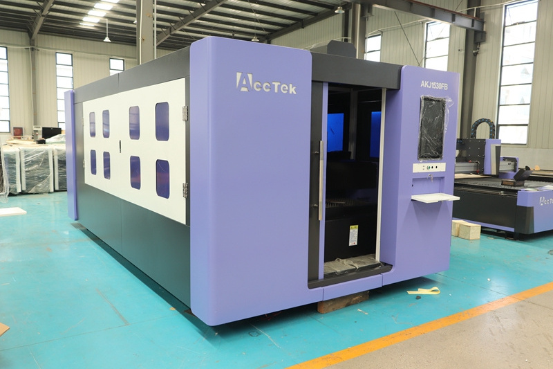 High Power Full Enclosed 3015 6025 6kw 12kw Metal Laser Cutter Cnc Fiber Laser Cutting Machine Sheet Metal