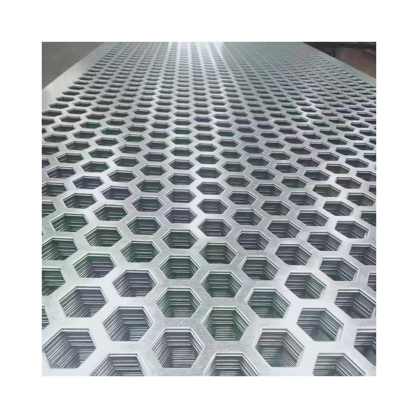 Factory Price Stainless Steel Round/Square Hole Perforated Metal Sheet