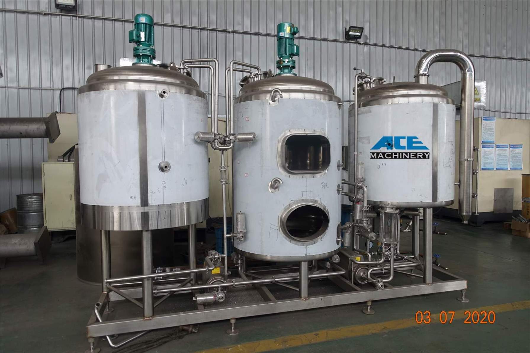 Factory Manufacture Stainless Steel 304 Micro Brewery 500 Liters 1000 Liters Homebrew Micro Mash Malting Tun System