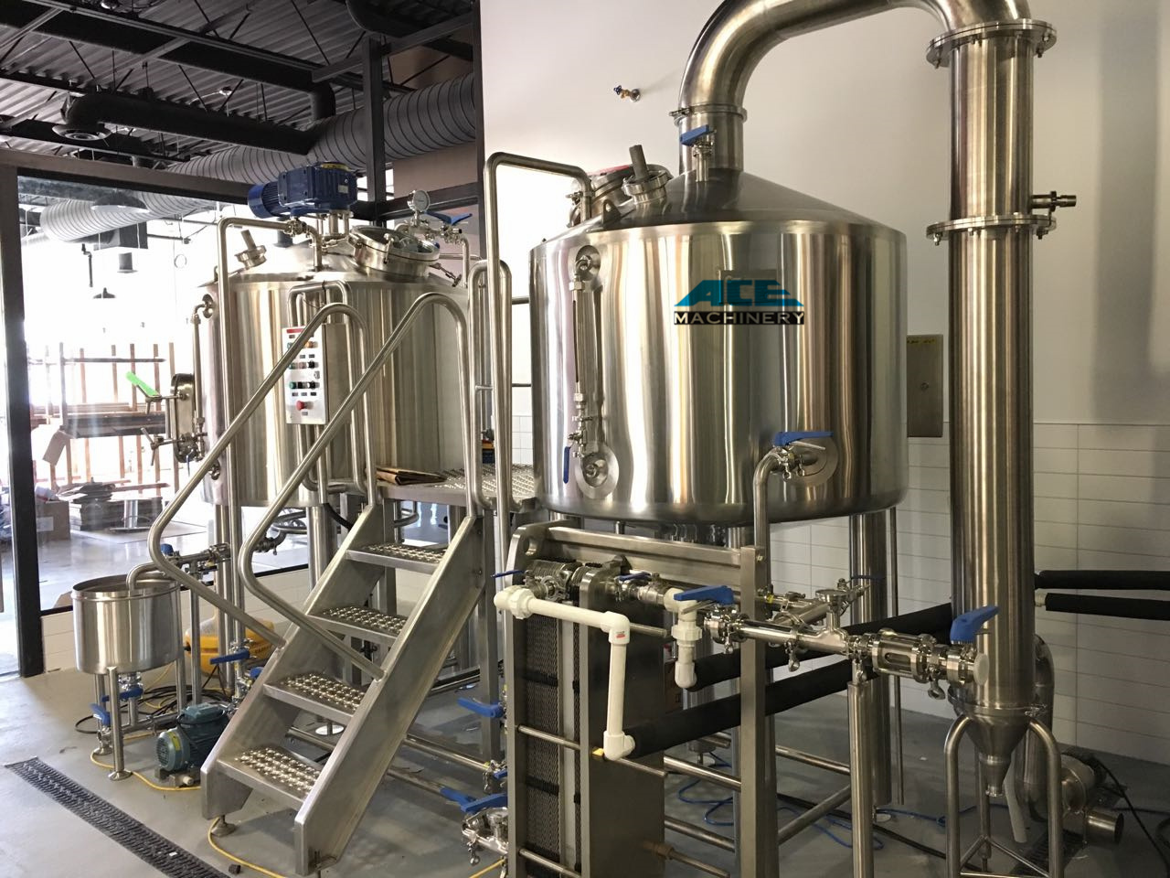 Factory Price 200l 500l 1000l 1500l Micro Beer Two Vessel Brewhouse System beer brewing Equipment