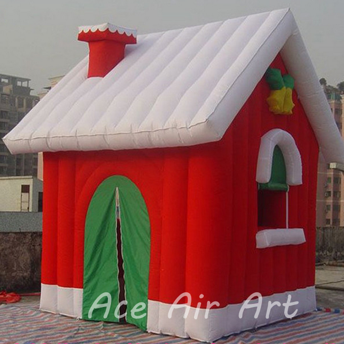 Xmas decoration Santa grotto for sale / Christmas Inflatable Santa house for street yard decoration