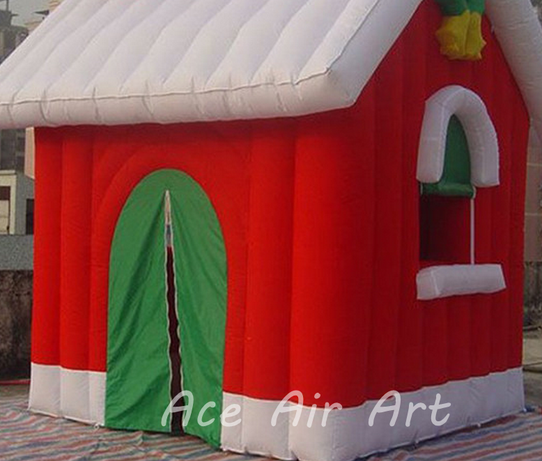 Xmas decoration Santa grotto for sale / Christmas Inflatable Santa house for street yard decoration