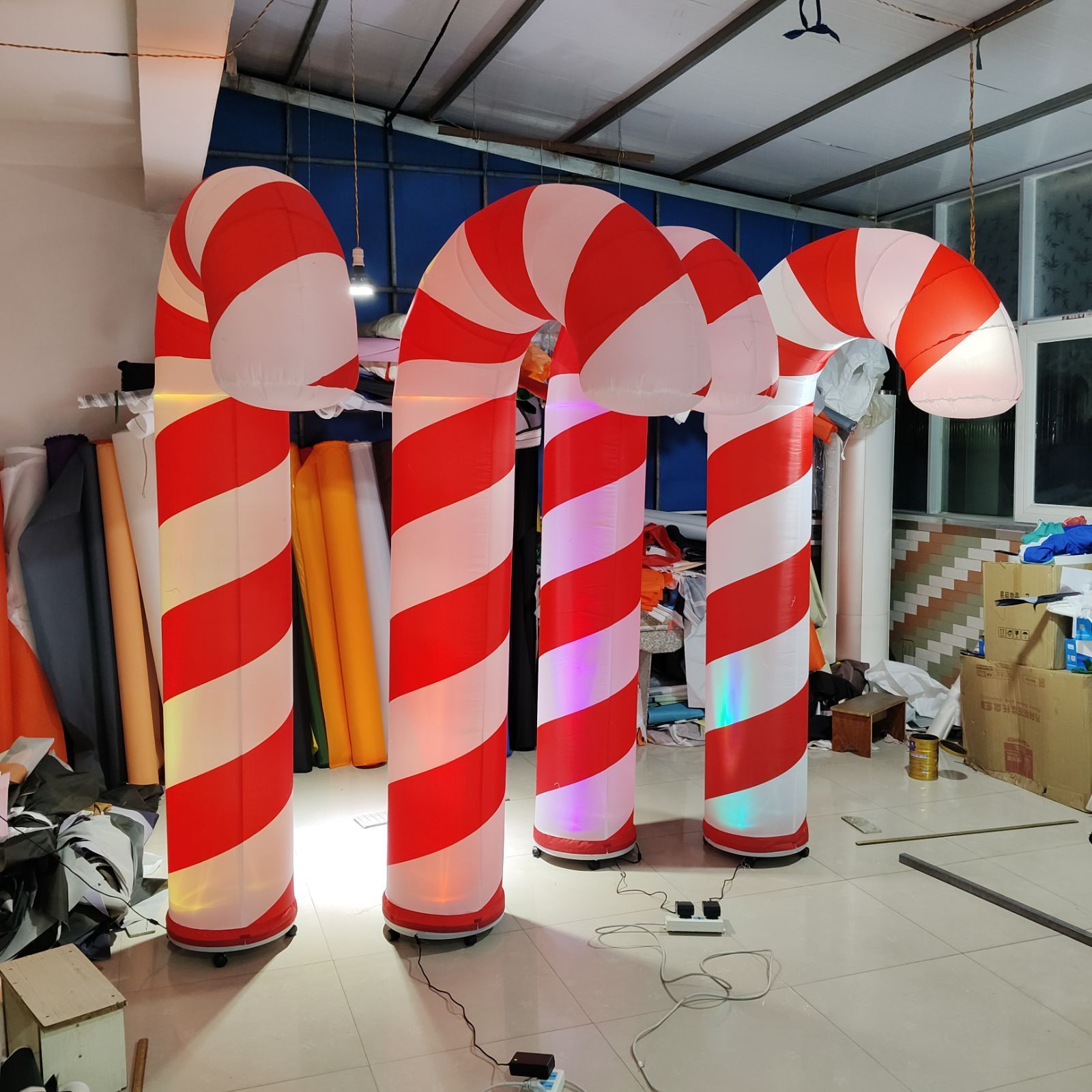 Christmas Holidays Decoration Large Inflatable Candy Cane for outdoor use