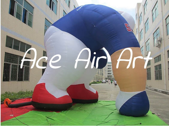 new giant Inflatable football player for sale sport advertising made in China