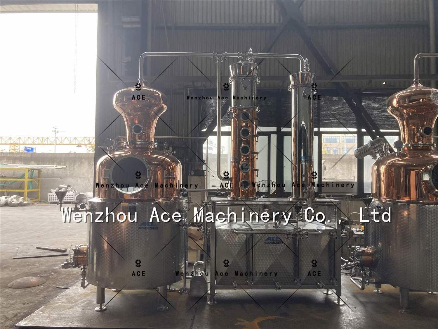 Brandy Rum Gin Micro Equipment-Vodka Distillery For Sale-Alembic Distiller Onion Head Alcohol Still