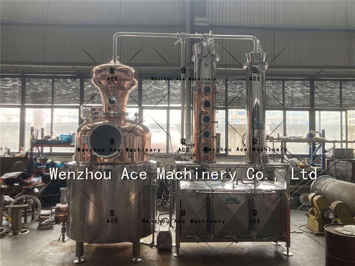 Brandy Rum Gin Micro Equipment-Vodka Distillery For Sale-Alembic Distiller Onion Head Alcohol Still