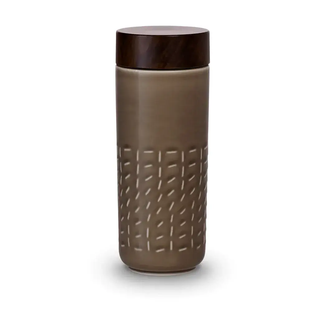 Acera Liven Footprint Ceramic Travel Mug Crafted with Beautiful Designs Excellent Engraving Technique