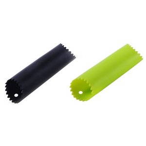 Wholesale Silicone Skin Remover Keeper Easy Roller Peeling Tube Useful Kitchen Tool Garlic Peeler