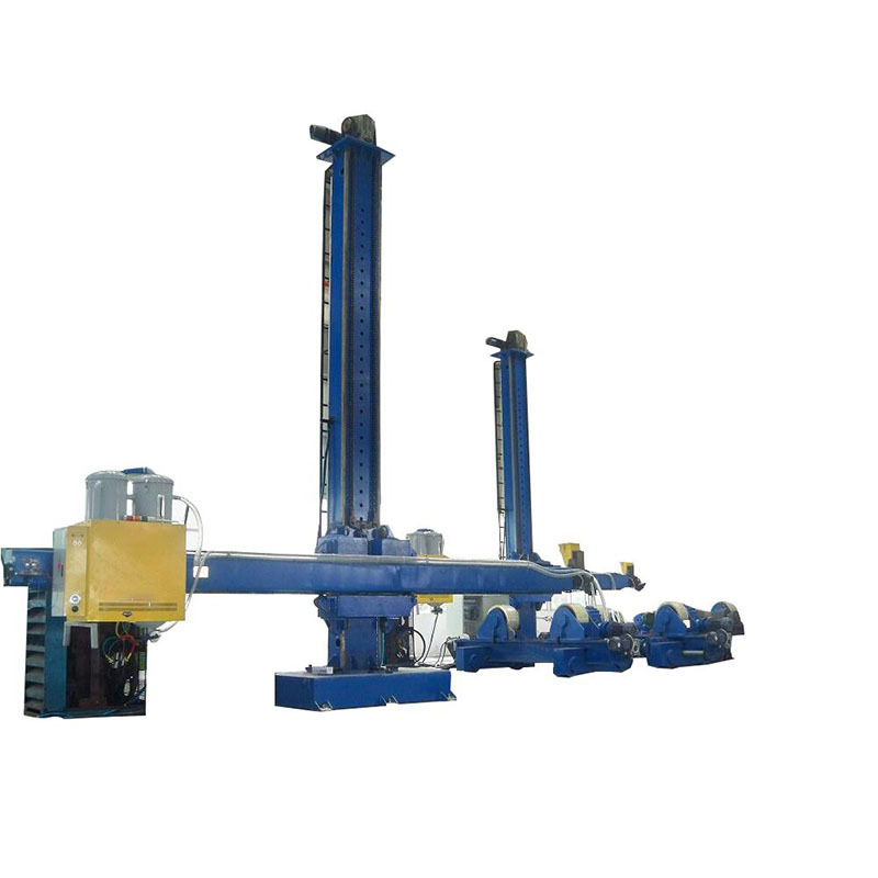 Automated pipe welding manipulator