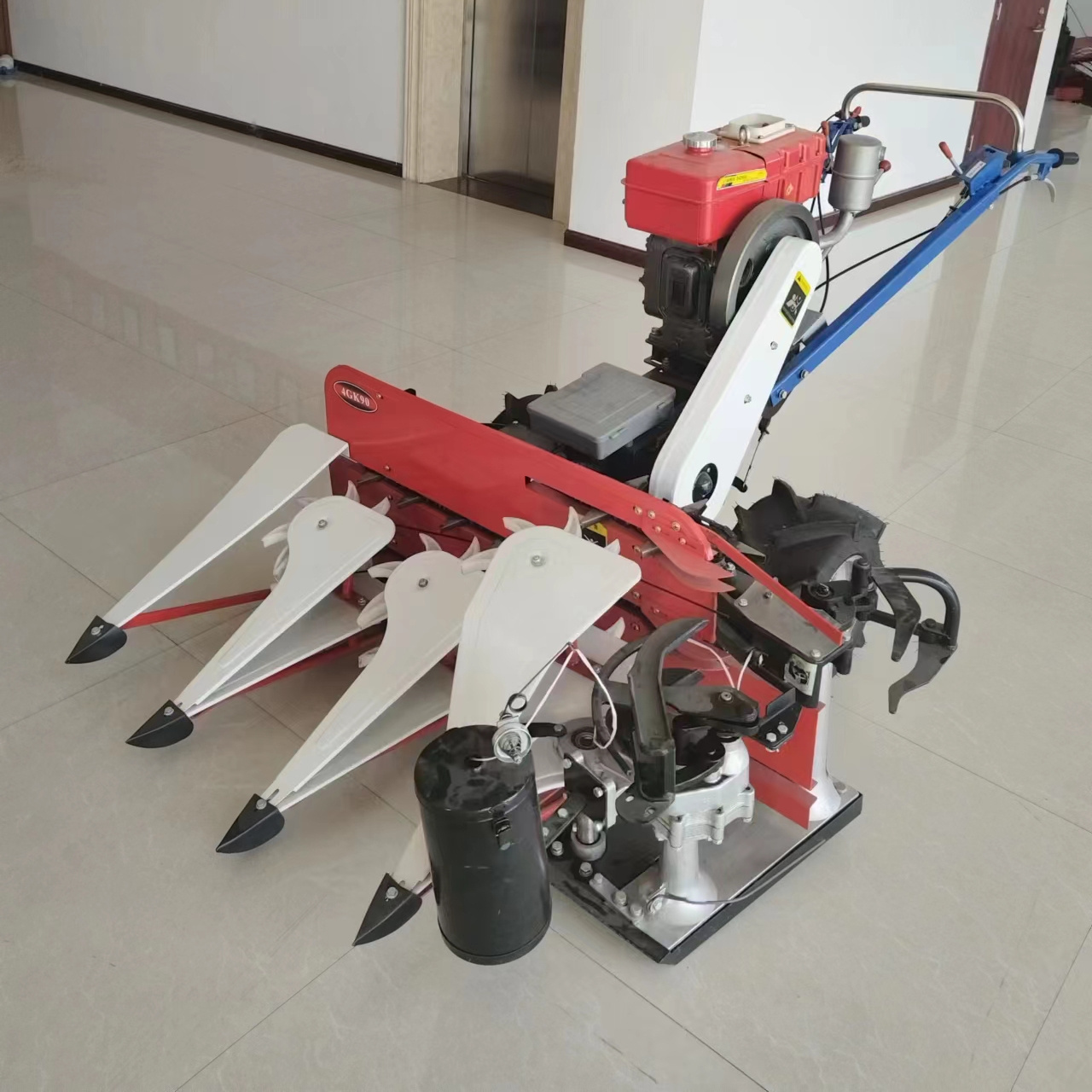 Mini Rice Harvesting Machine Hand Reaper Binder Price Wheat Cutting Machines 3 Rows 250 - 300 Mm Row Distance 900 Working Width