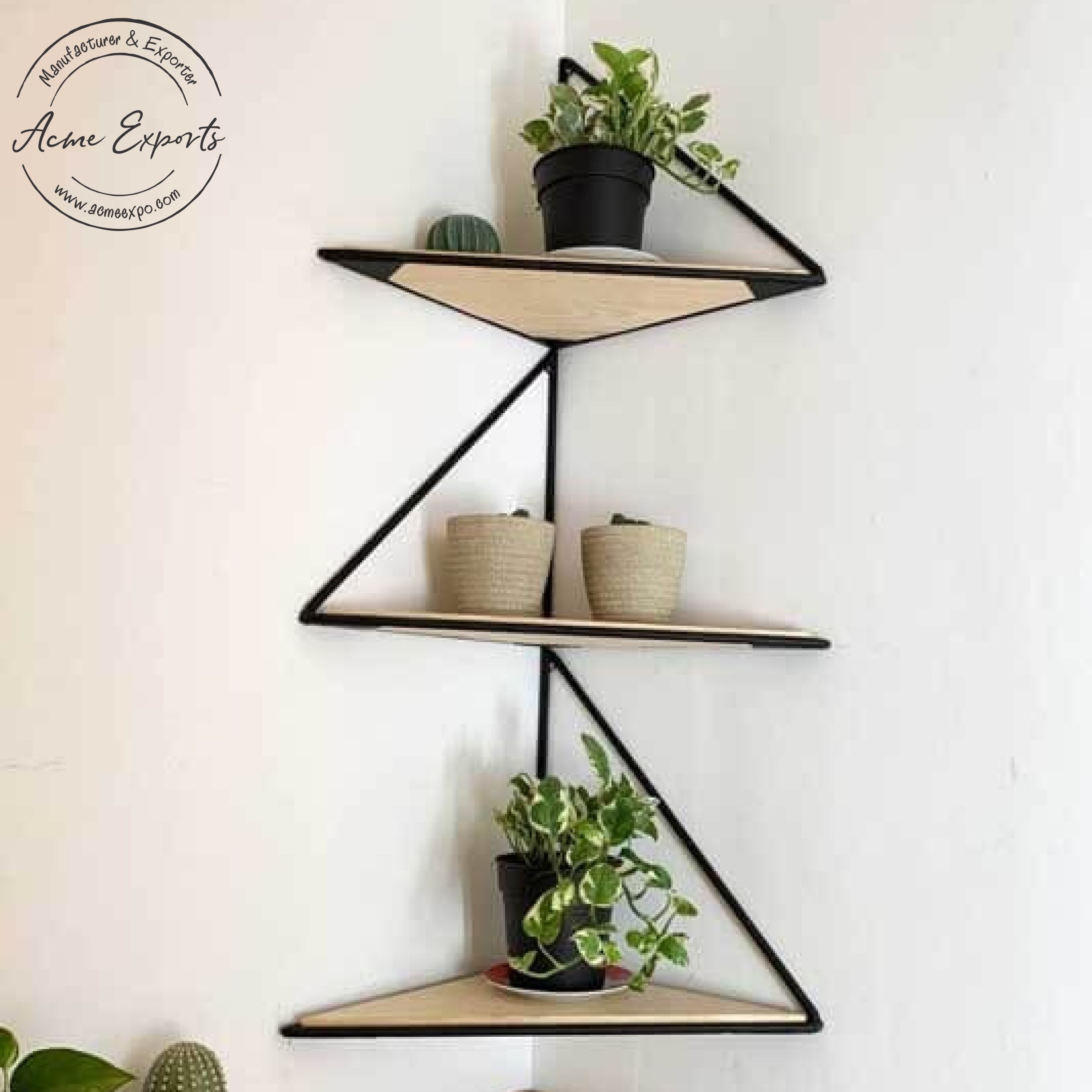 Luxury Quality Triangular Tall Iron Frame Corner Wall Shelf with Wooden Racks Used for Corner Shelving Outdoor Plant Storage.