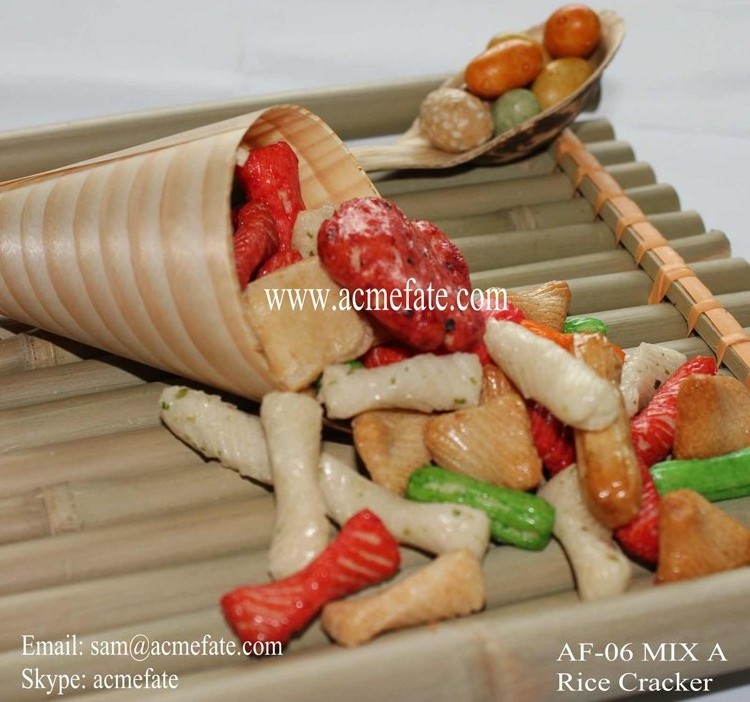 High quality christmas crackers healthy snacks  Korean  snack food  japanese rice crackers  mix rice cracker