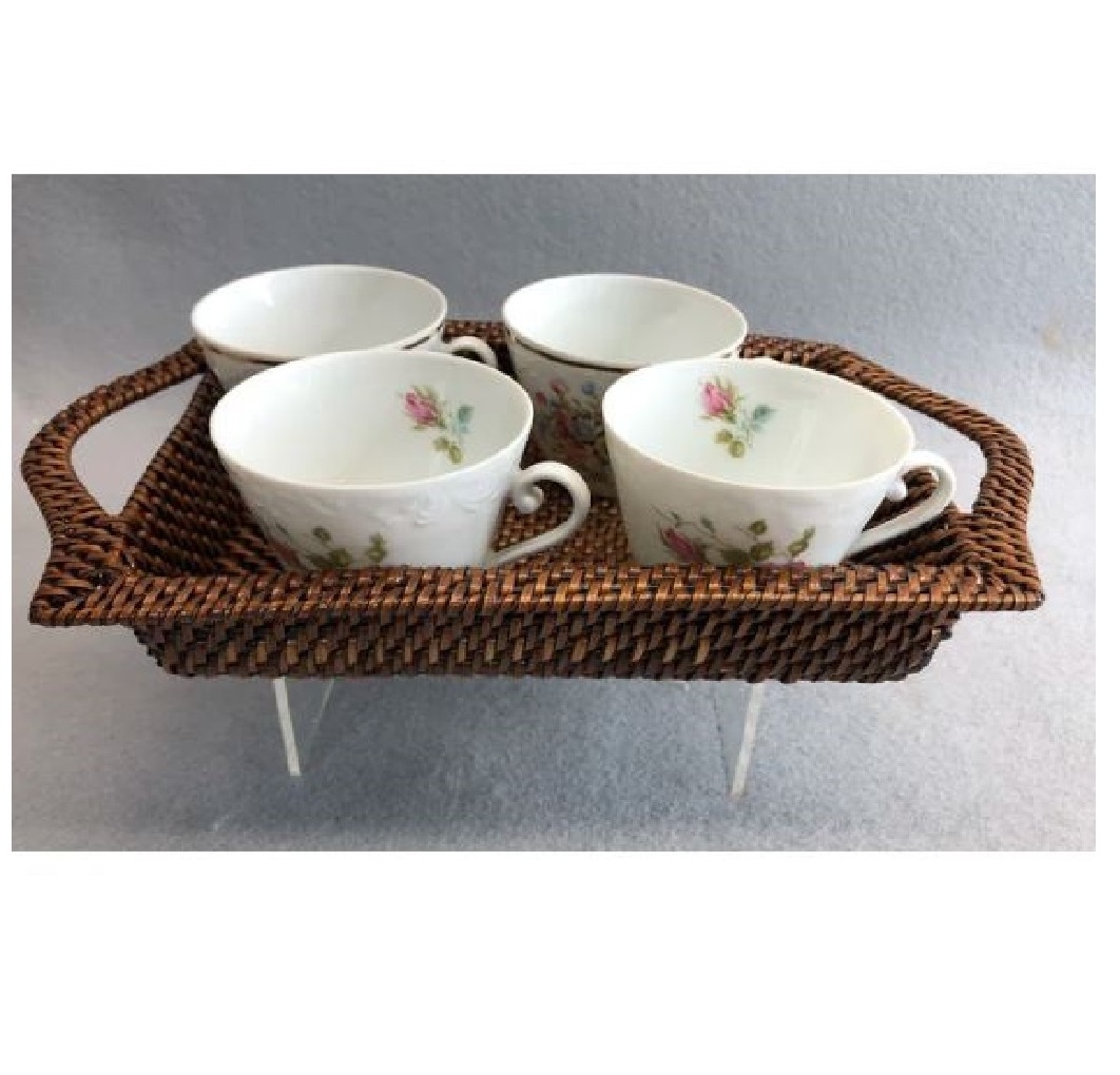 Handmade Brown Color Small Size Rattan Tray Top Quality Rectangle Shape Home and Kitchen Breakfast Serving Tray