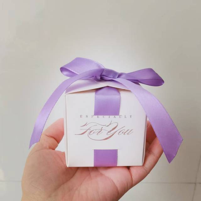 Custom size color logo small box beautiful wedding candy packaging box