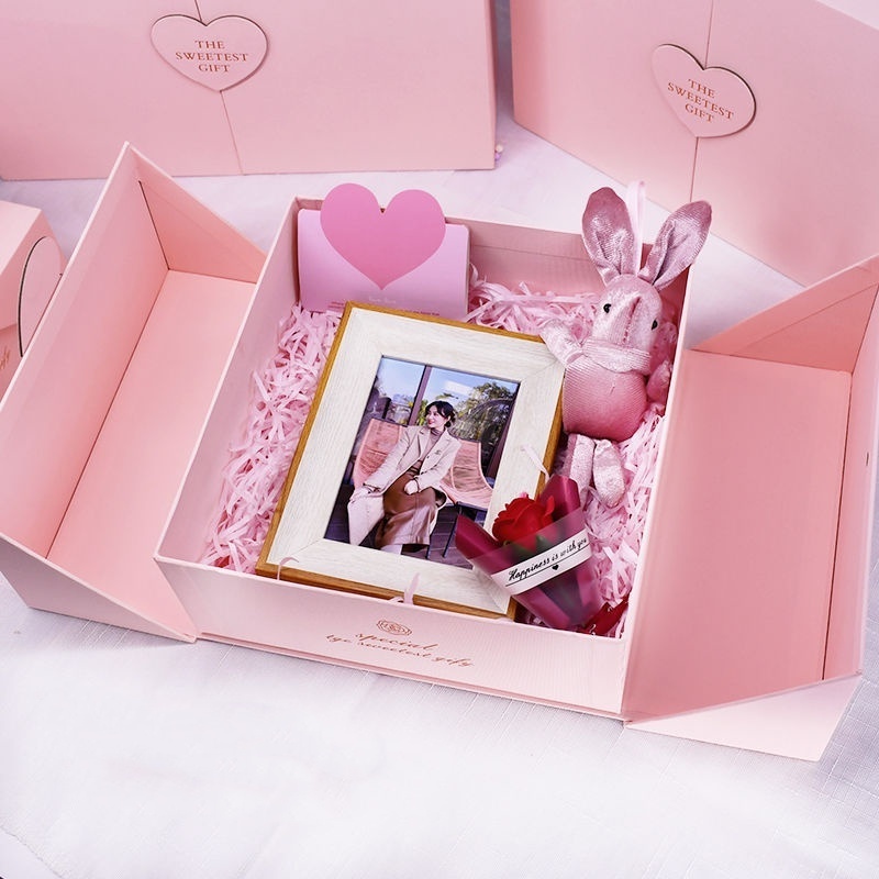 wholesale Luxury Paper Perfume Wedding boxes and Bags Rose Flower double door heart romantic gift Box for Valentines