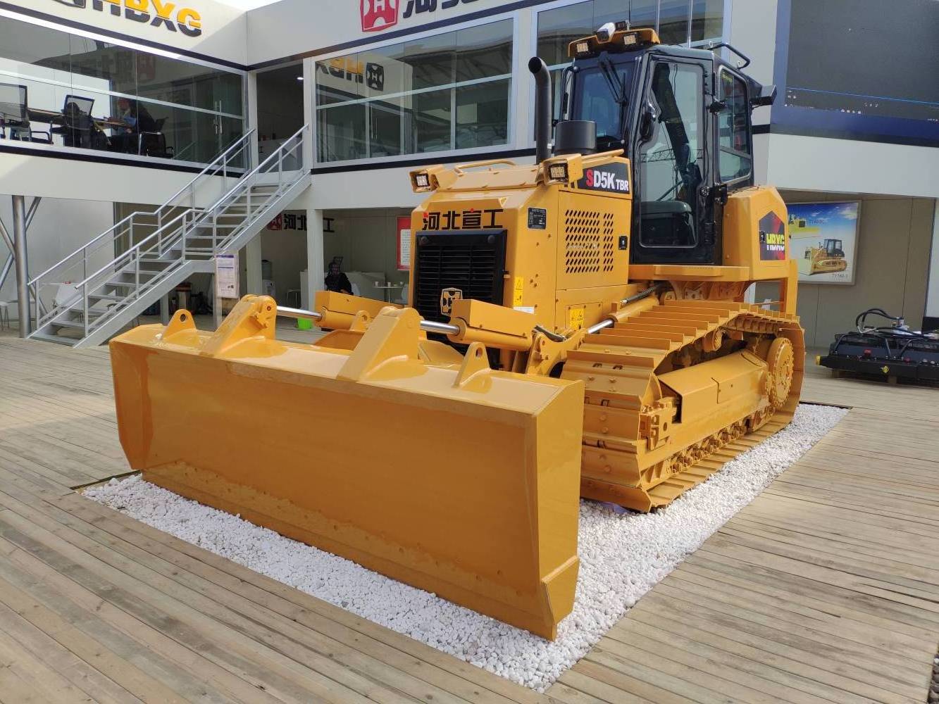 China TOP 1 Brand TY230-3 230HP micro bulldozers new TY230-3 with parts bulldozer