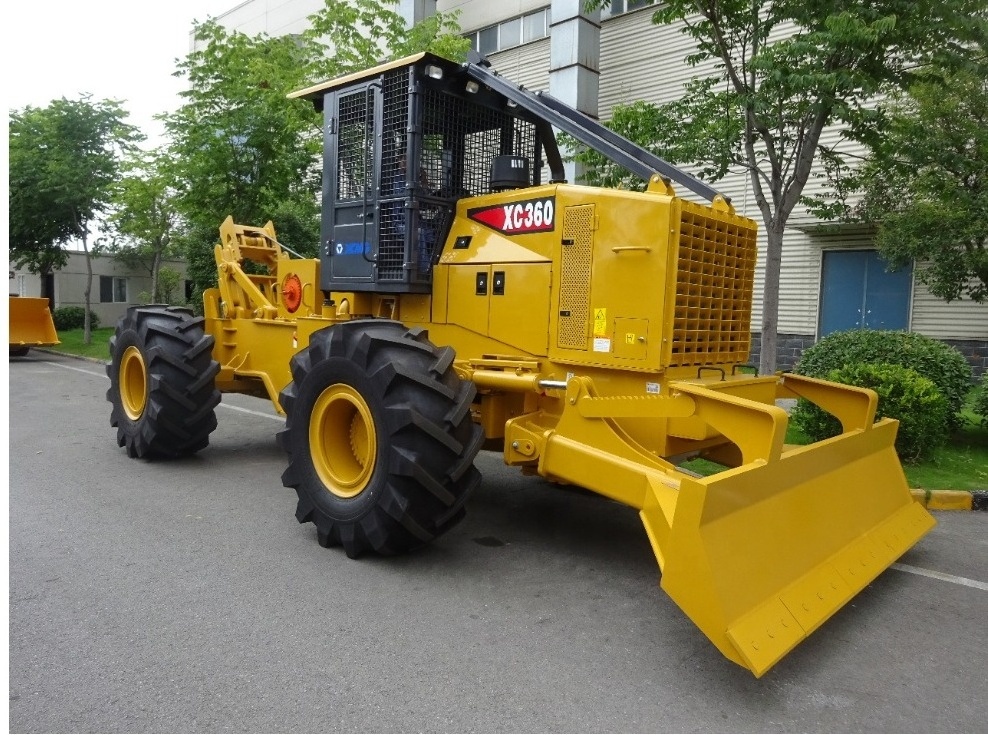 China New XC360 Small Skidder Loader with Winch