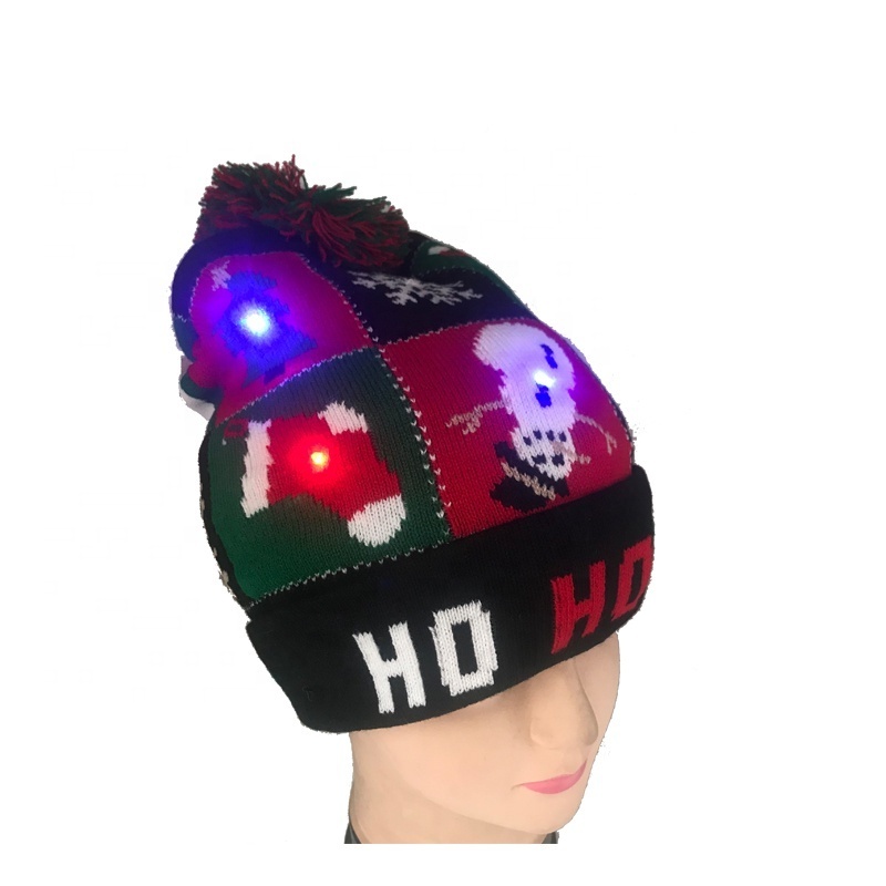 Promotional Customer Designed Thickness Jacquard Knitted Cuffed Pompom Hat Christmas Knitted Led Light Beanie