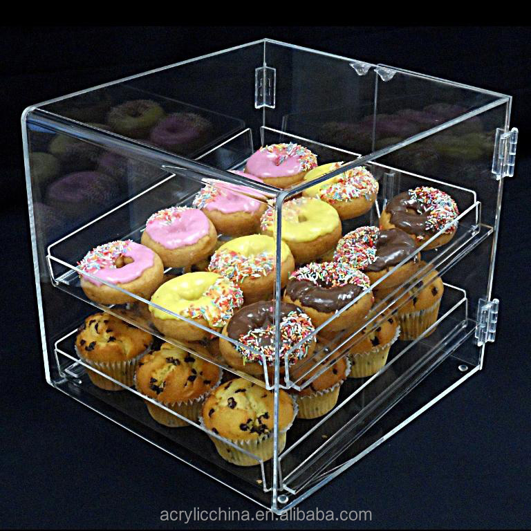 Clear acrylic cupcake/bread display case