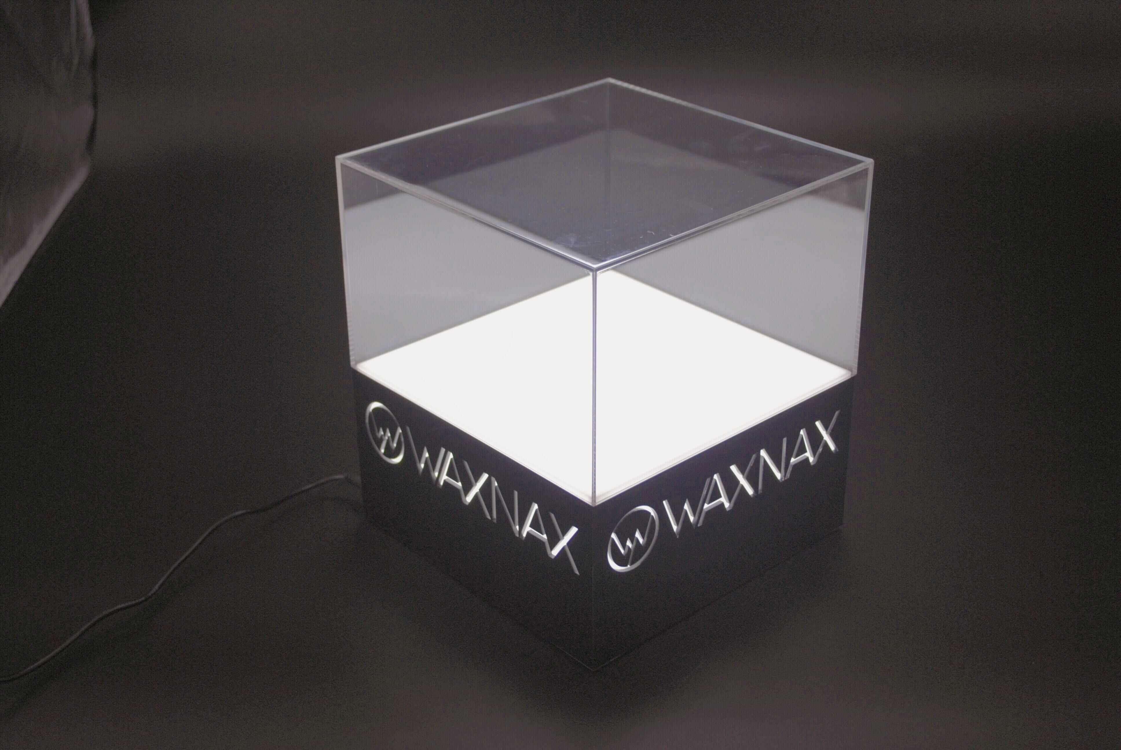 Fashion Clear Acrylic led display box lucite shoes case acrylic toys collection display box with led light