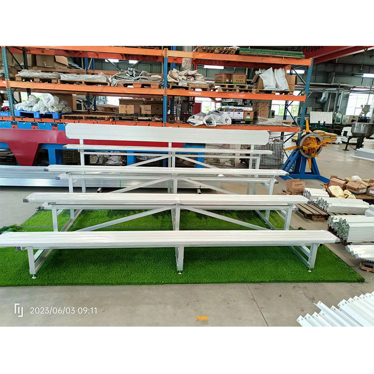 Outdoor aluminum bench seats bleacher seating