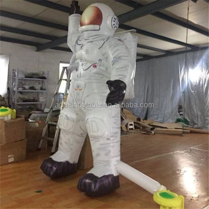 Club event decoration customized size giant inflatable spaceman astronaut ST999