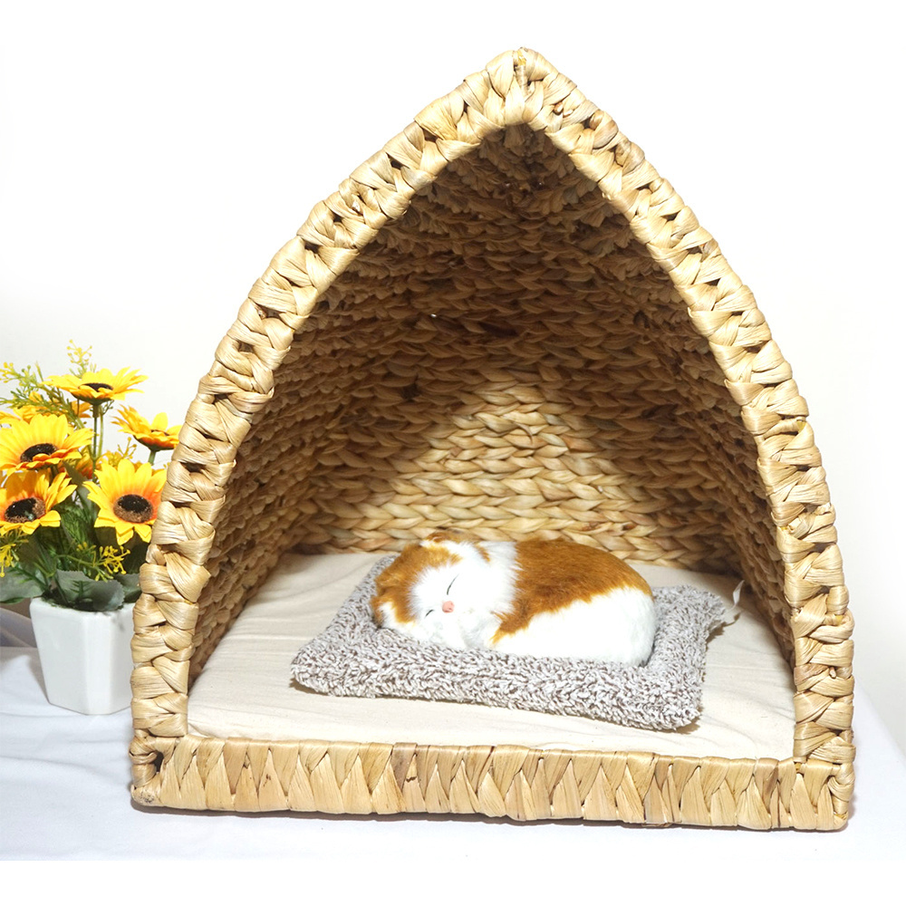 Natural Water Hyacinth Pet House Woven Swing Elegant Swing For Cats Pet Bed Accessories For Export In Bulk