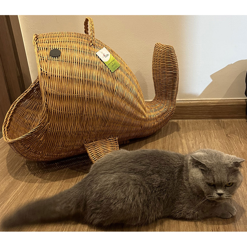 Manufacturer handmade Novelty Shape Woven Cat House, water hyacinth pet comfort beds accessories for export in bulk