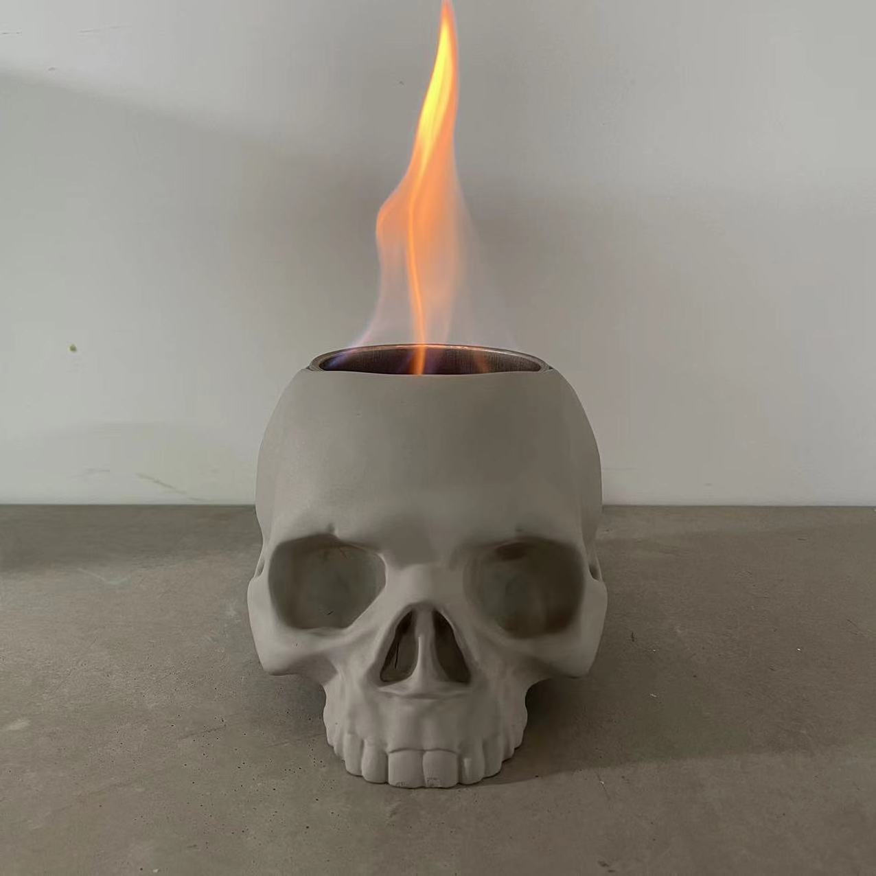 SKULL Mini Tabletop Ethanol Fireplace Tabletop Fire Pit Desktop Bio Fuel burner table fire portable Fire Pit