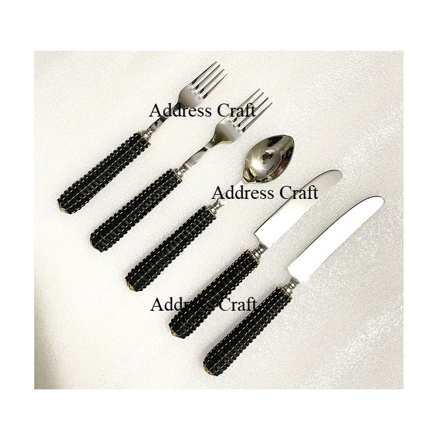 Best Seller 18 10 Stainless Steel 5 Pcs Cutlery Set With Wicker Handle Custom Logo Flatware Set Rattan Handle Dinner Knife Spoon