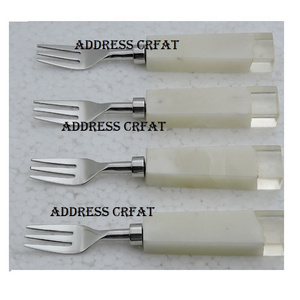 Trending Stainless Steel Fork Set Marble And Resin Handle Wedding And kitchenware Birthday Party Use Fruit Fork Sets dinner set