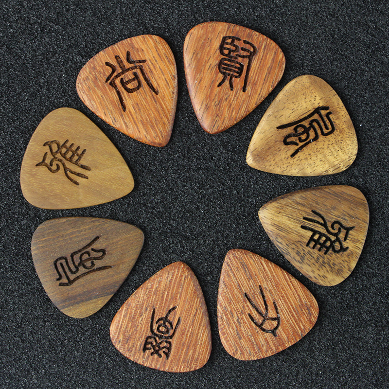 Exquisite custom electric guitar ukulele solid wood guitar pick lettering