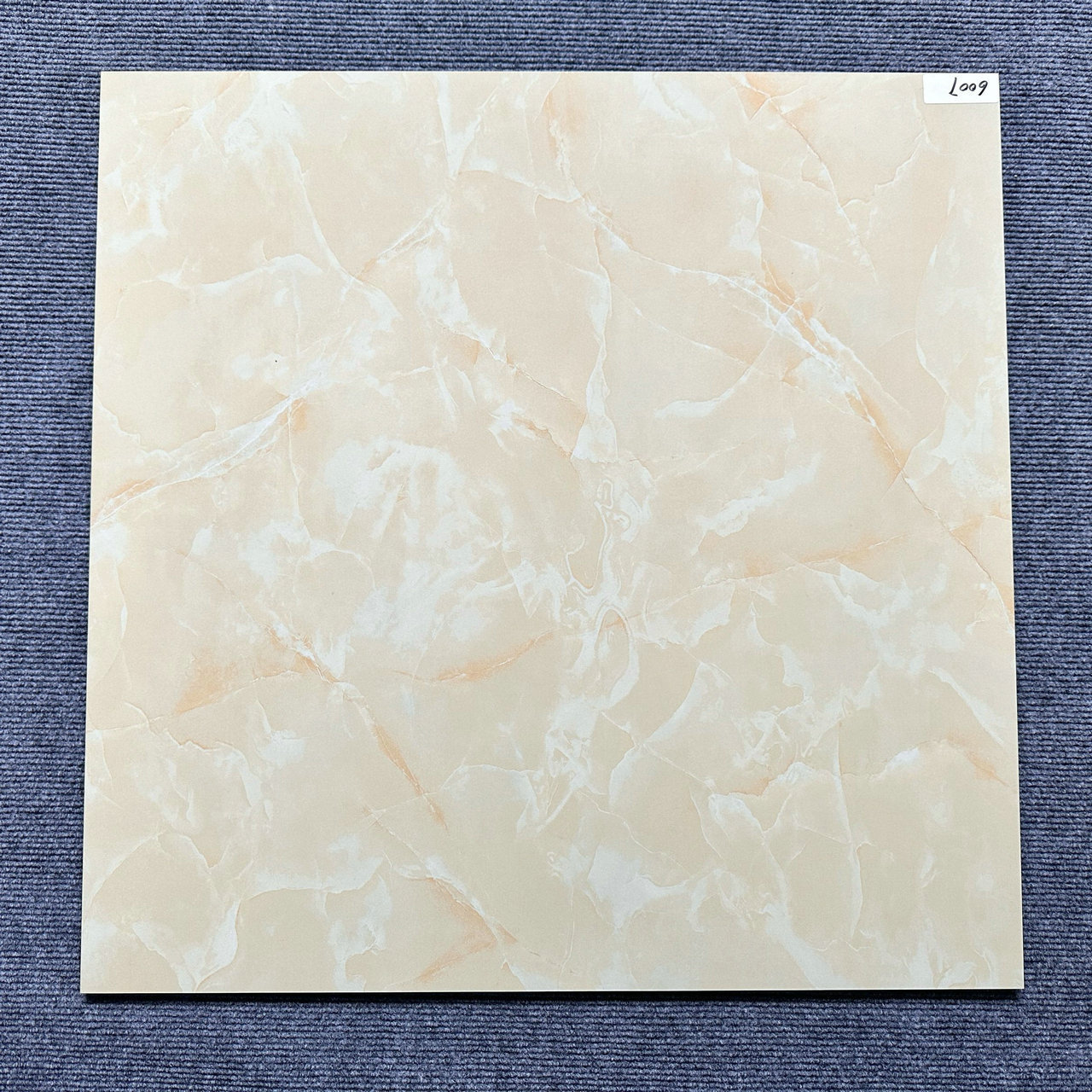 Hot Sale carreaux sol 60x60 cm Glazed Porcelain Tile Modern Yellow Jade Design Glossy Ceramic for Interior Floor Use