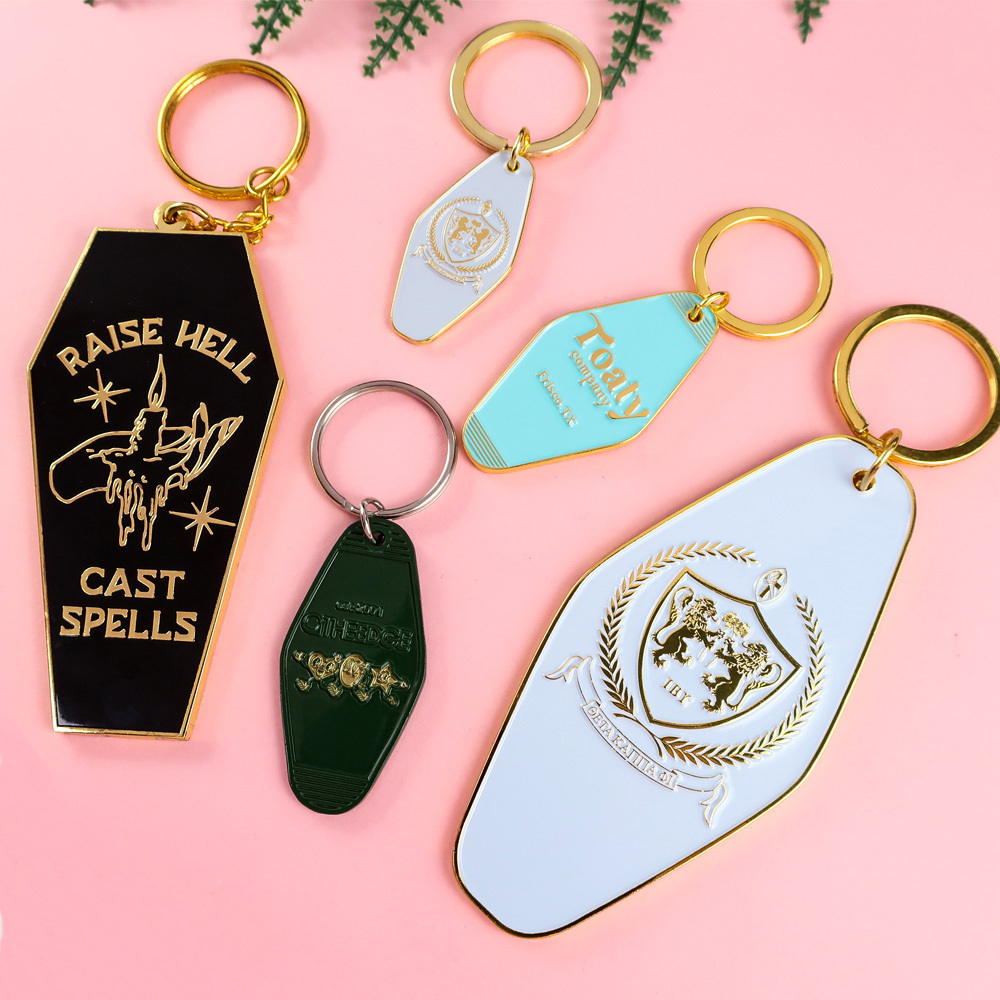 Custom key tag room hotel key chain blank logo printing metal zinc alloy retro motel Keychains key holder