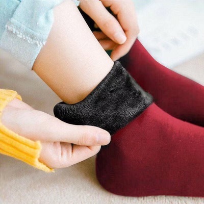 New warm and velvet snow socks pile socks for men and women Joker and velvet padded stockings.