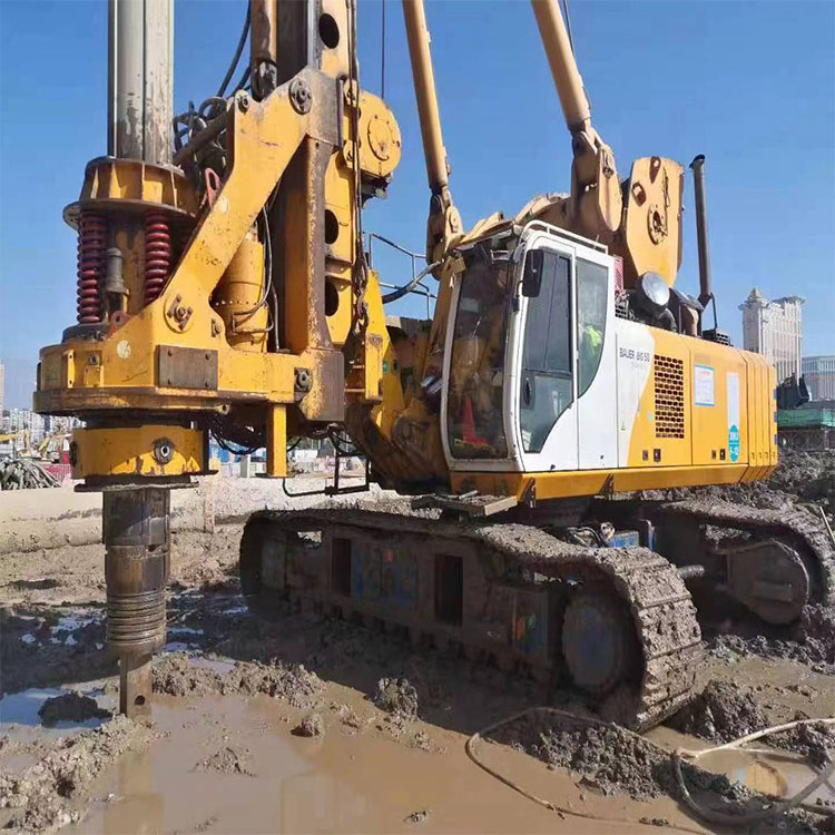 BAUER BG38, Pile Driving Machine Helical Screw Piles Work Used Rotary Drilling Piling Rig Machine