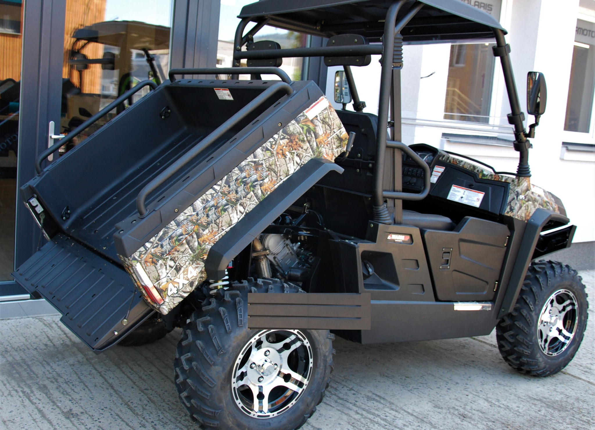 Highly Modern WORKMAX 580 Off Road Vehicle Electric UTV Utility Vehicle