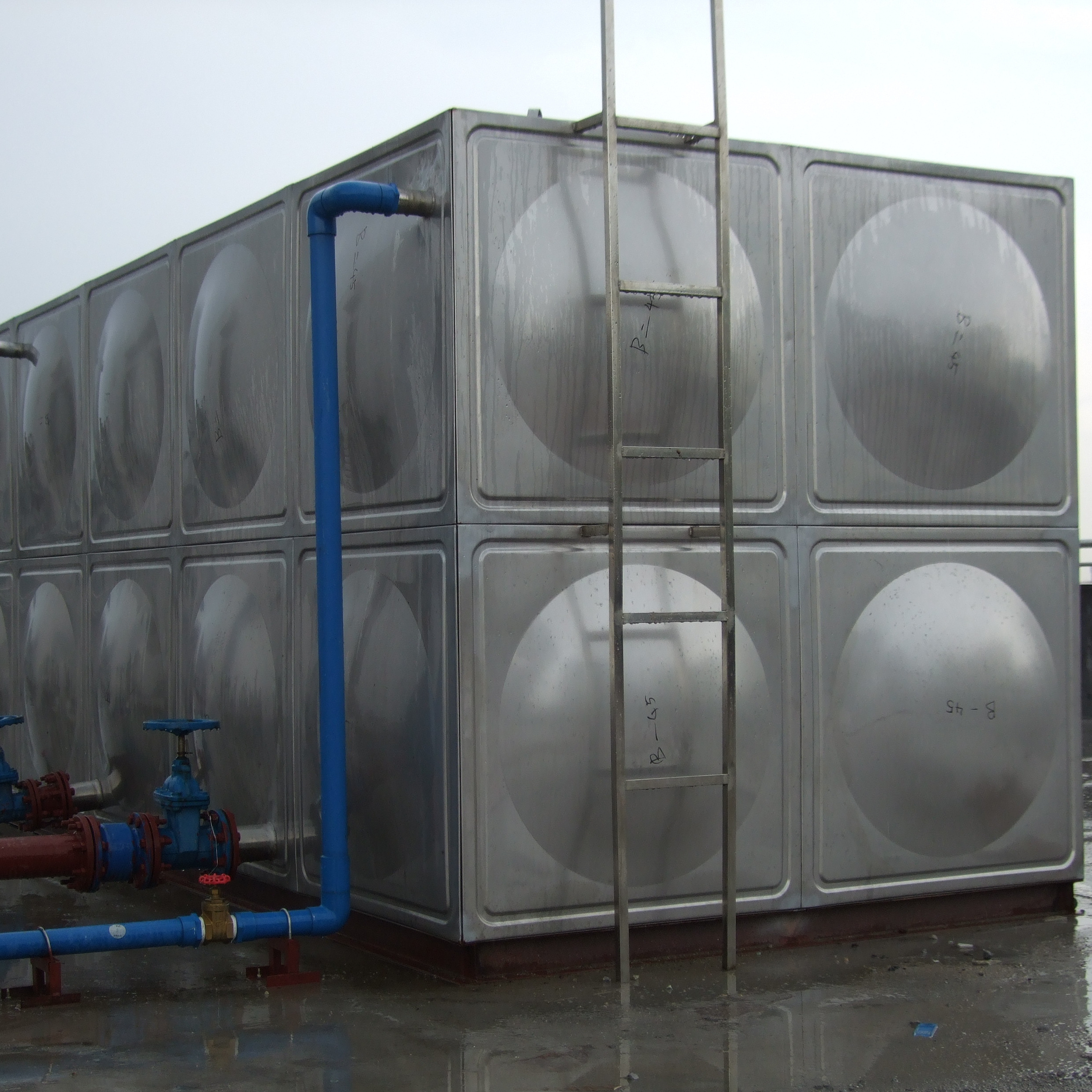 Supply High-capacity Water Reservoir 304 Stainless Steel Tank Sectional Type Water Storage Tank