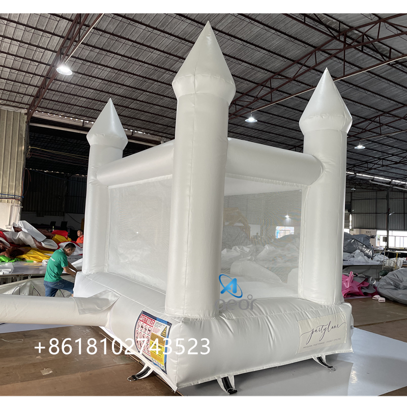 Mini Popular White Bouncy Castle Inflatable Bounce House 13x13 PVC Inflatable Bouncer Castle With Slide For Girls