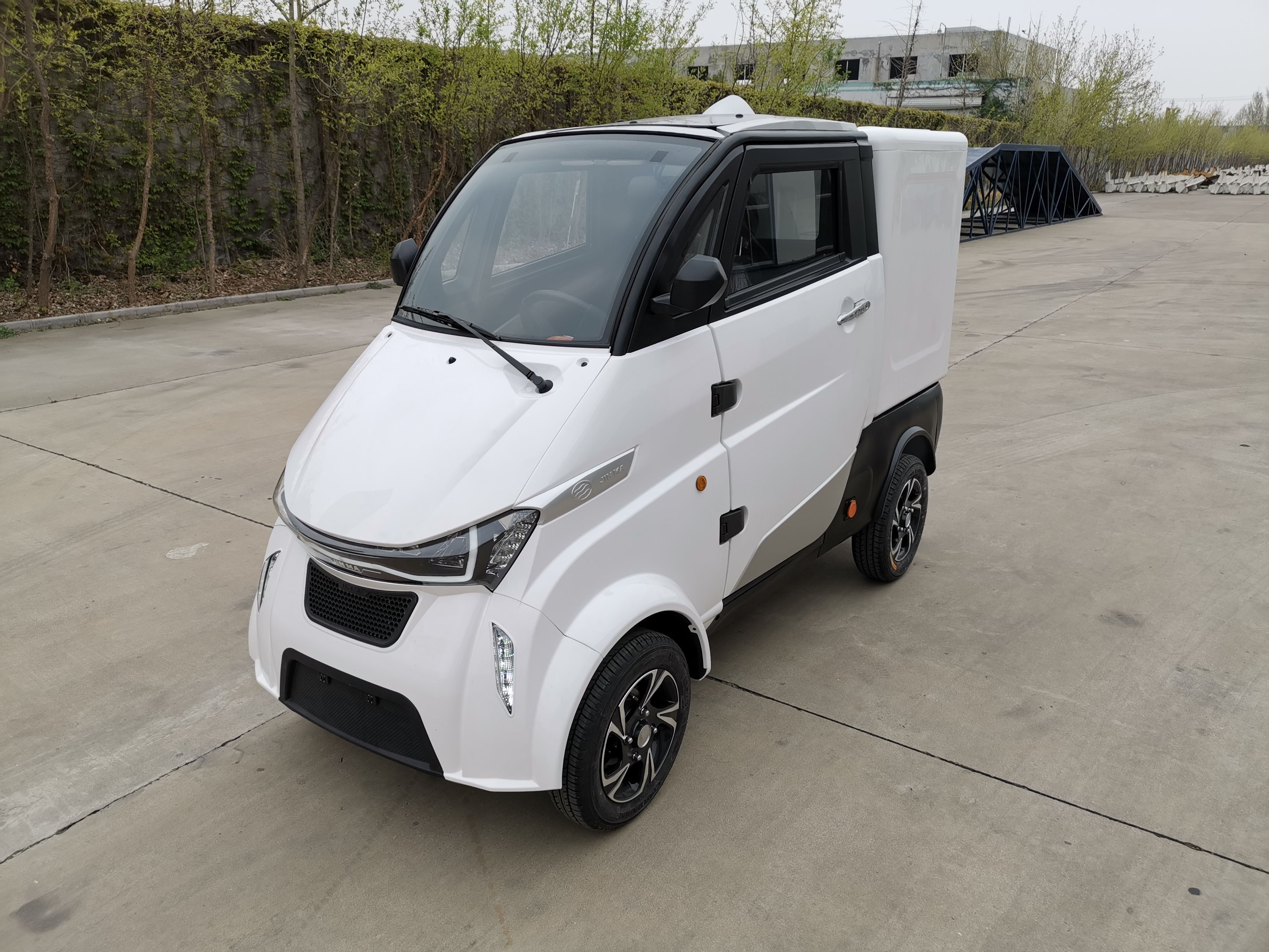 AERA-J2C New Energy Long Range Enclosed Mini Electric Car Electric Cargo Van Electric Pickup Truck Electric Food Truck for Adult