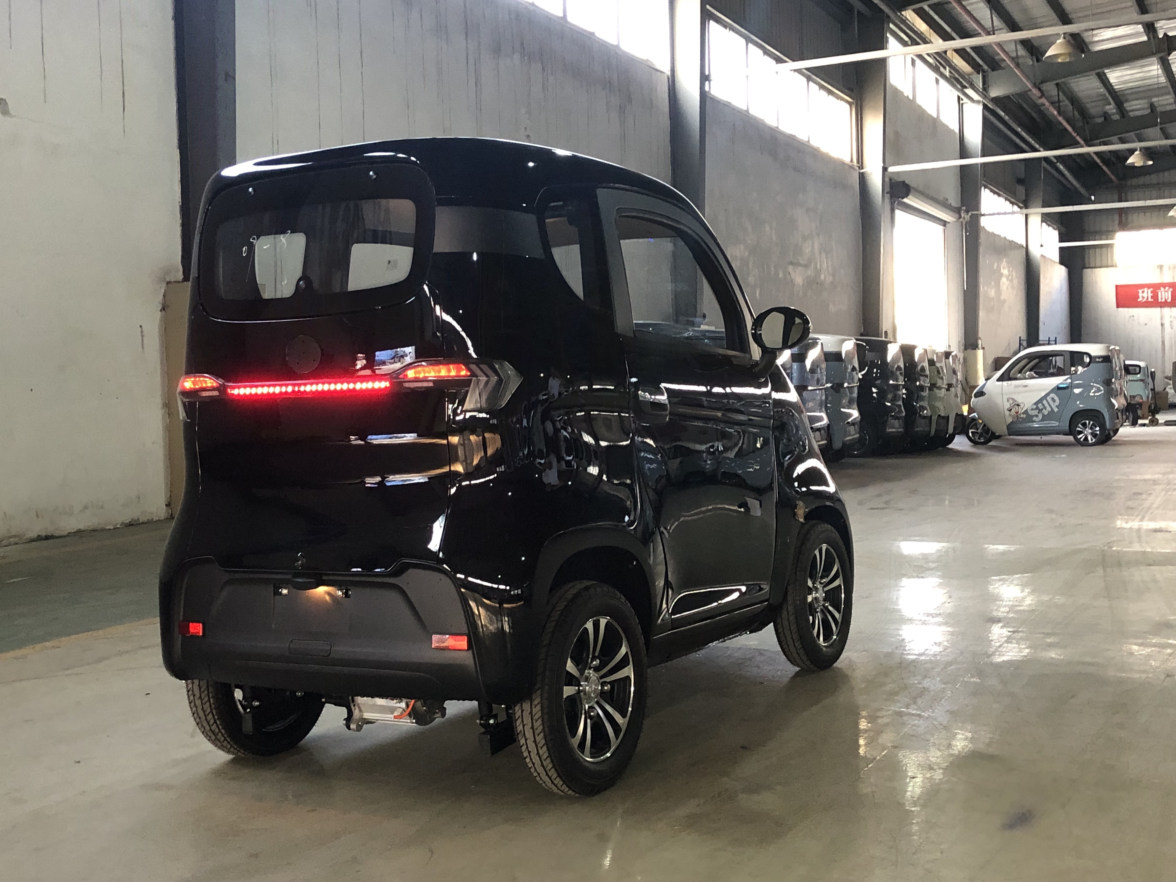 enclosed scooter electric car ecc kabinenroller eec ce Swap battery 2 seater 4 wheel electric car with low price for sale