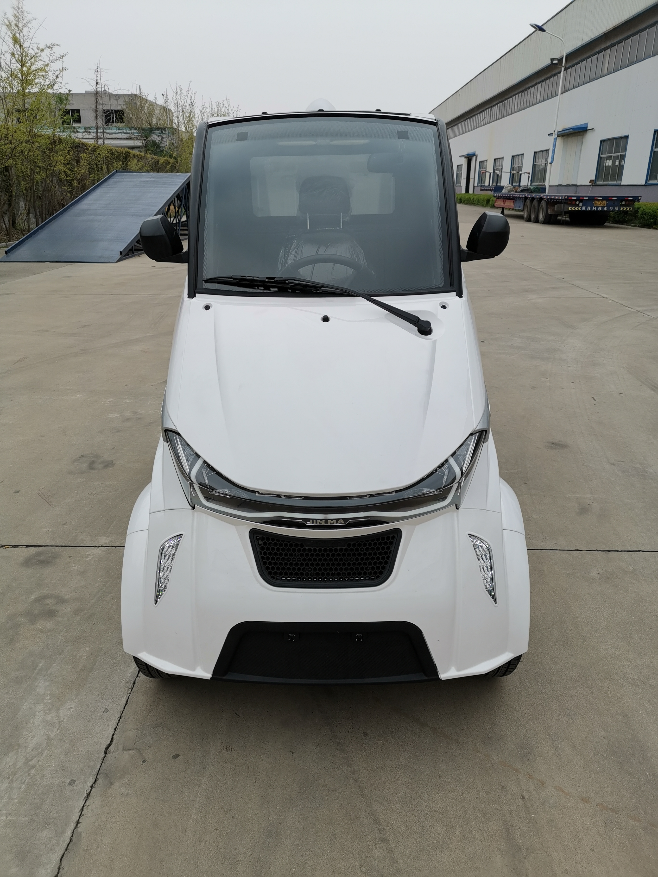 AERA-J2C New Energy Long Range Enclosed Mini Electric Car Electric Cargo Van Electric Pickup Truck Electric Food Truck for Adult