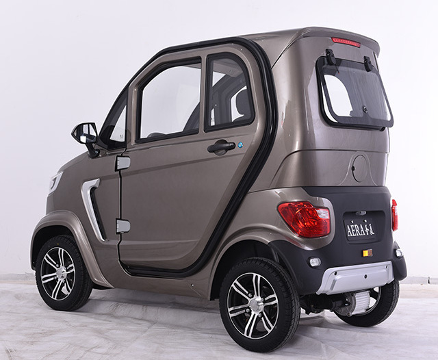 AERA 2020 hot sale cheap high quality 3 seats air conditioner 4 wheels closed cabin low speed automatic mini electric car