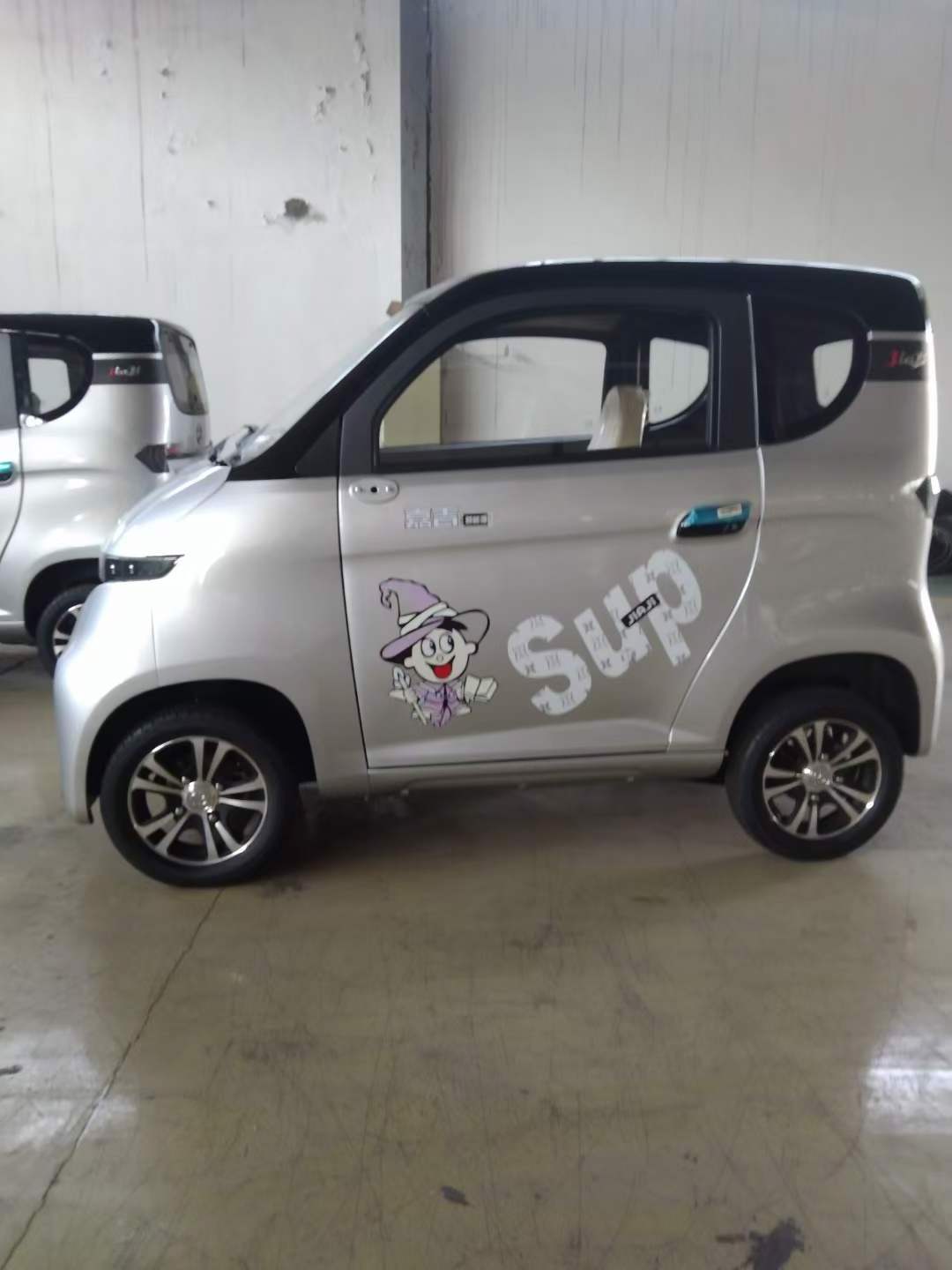 right hand drive electric car ev elektroauto scooter kabinenroller one botton start 100 km electric car