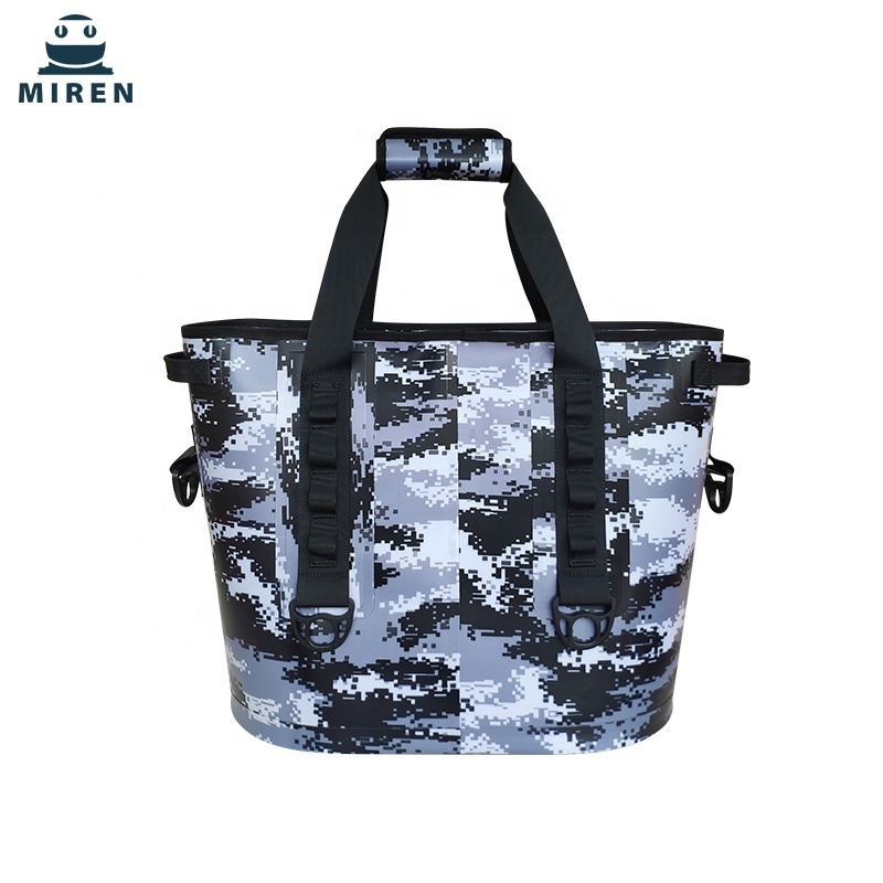 Aermir factory new custom camouflage pattern outdoor TPU soft cooler bag, suitable for camping picnic use.