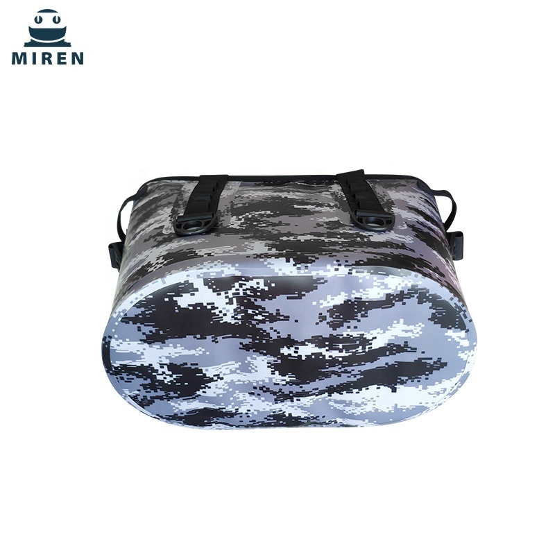 Aermir factory new custom camouflage pattern outdoor TPU soft cooler bag, suitable for camping picnic use.