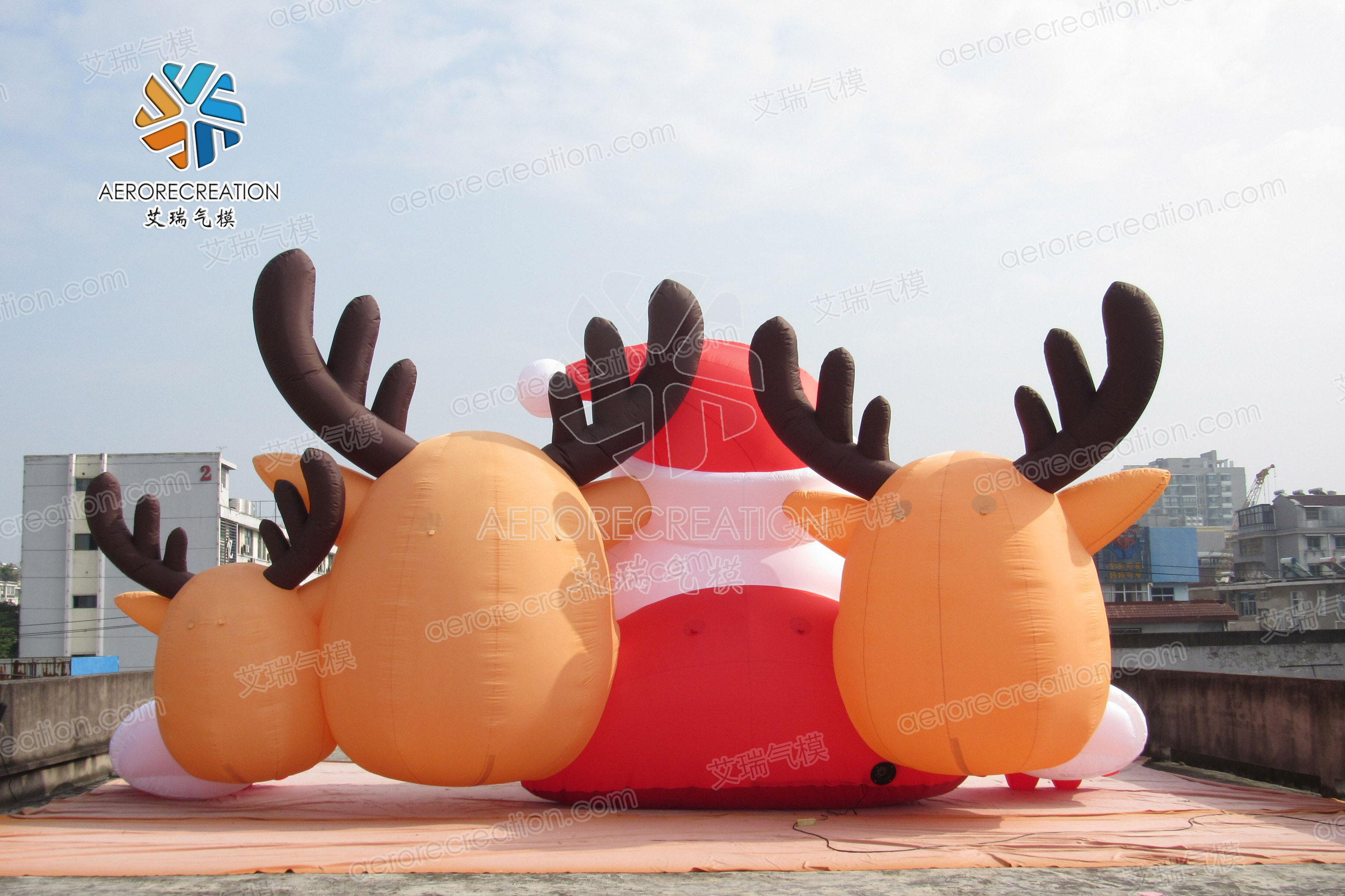 Aero giant inflatable Santa Claus and elk combination Christmas inflatable decoration Customizable Christmas inflatable