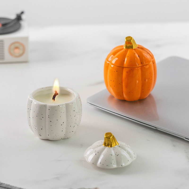 Halloween Handmade Pumpkin Shaped Soy Wax Scented Candles Lanterns Candle Jars Home Decoration Gift in Bulk